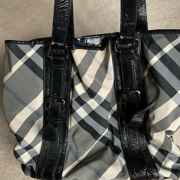 Large Burberry tote - Picture 4 of 16